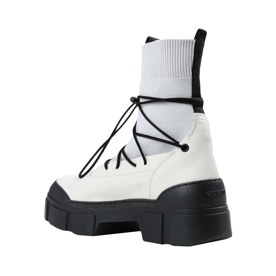 Ghete dama Vic Matié din material textil gri, toamna-iarna 2024, cu talpa groasa, stil modern și confortabil.