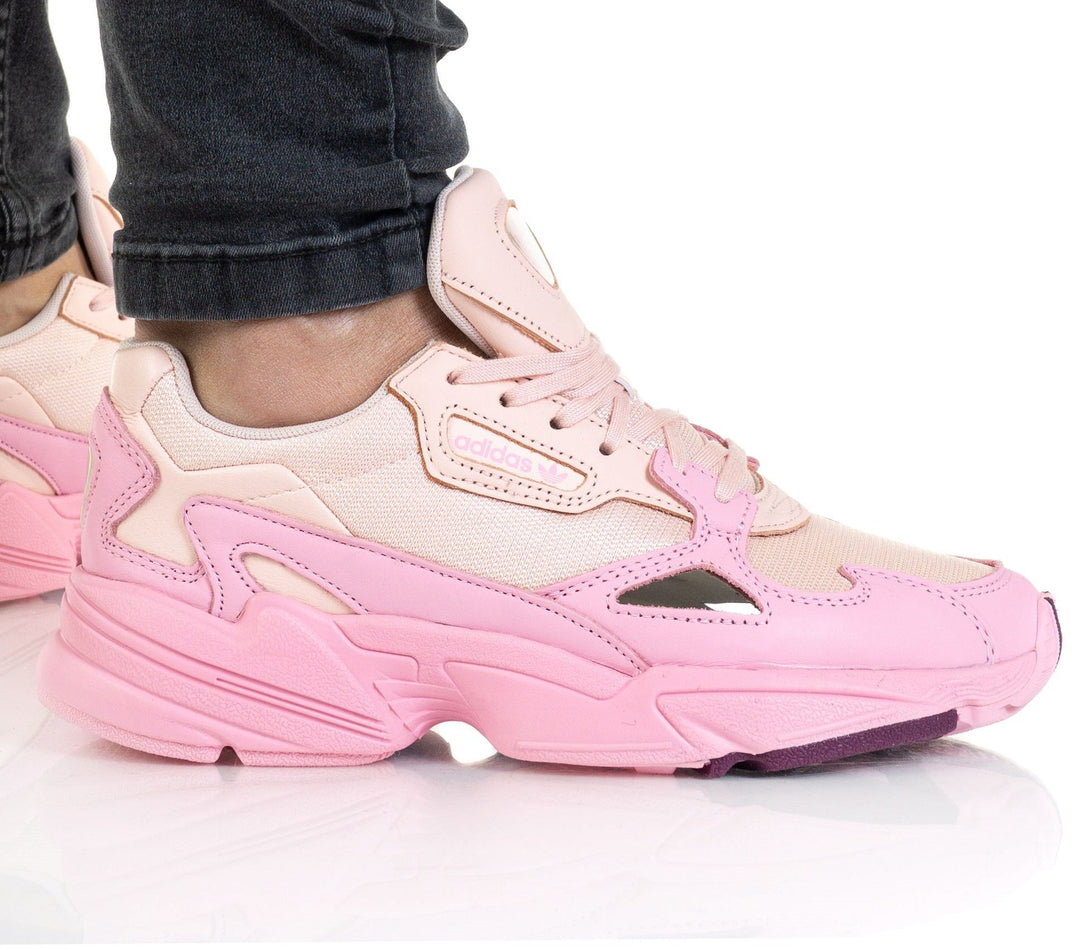 adidas FALCON Women EF1994 in pink color, highlighting retro '90s style and urban comfort for daily wear.