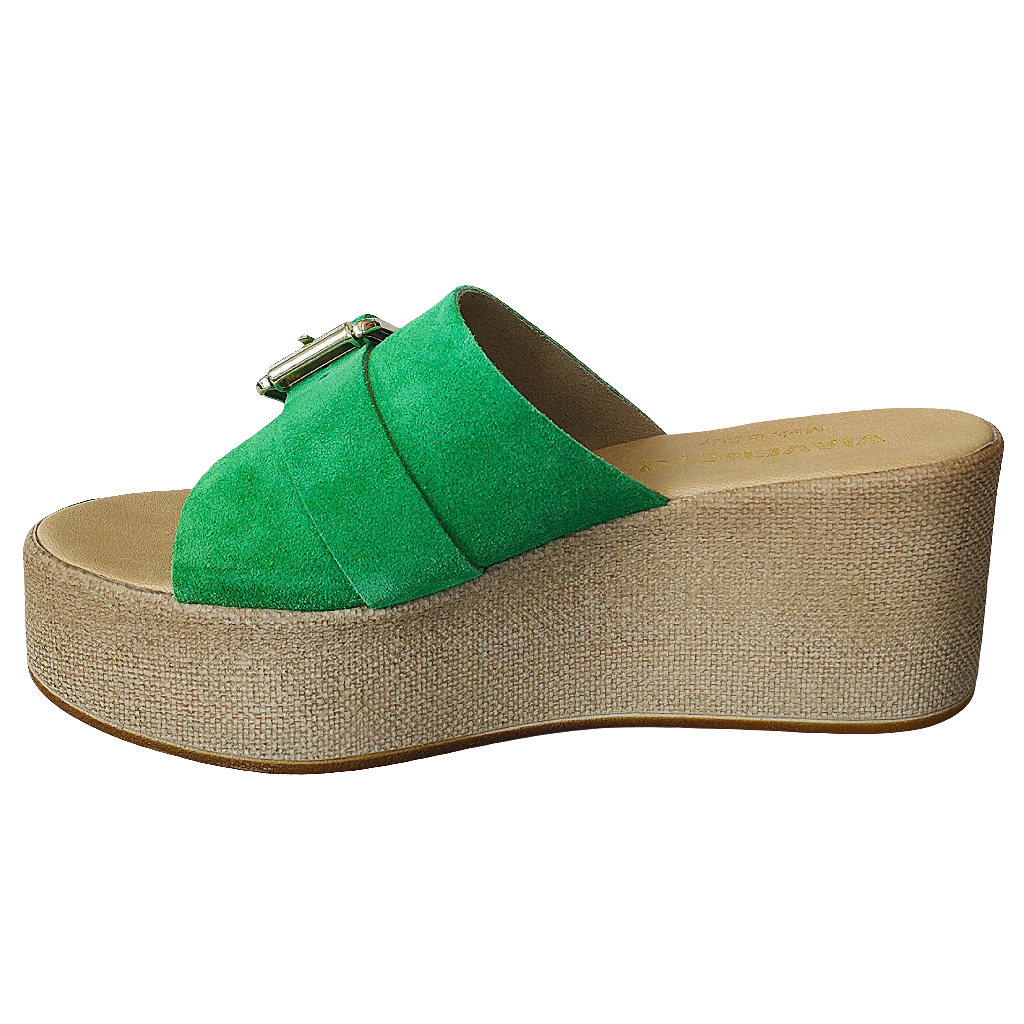 Papuci dama din piele naturala intoarsa verde, platforma de 6.5 cm, fabricati in Italia, stil elegant pentru vara 2025.