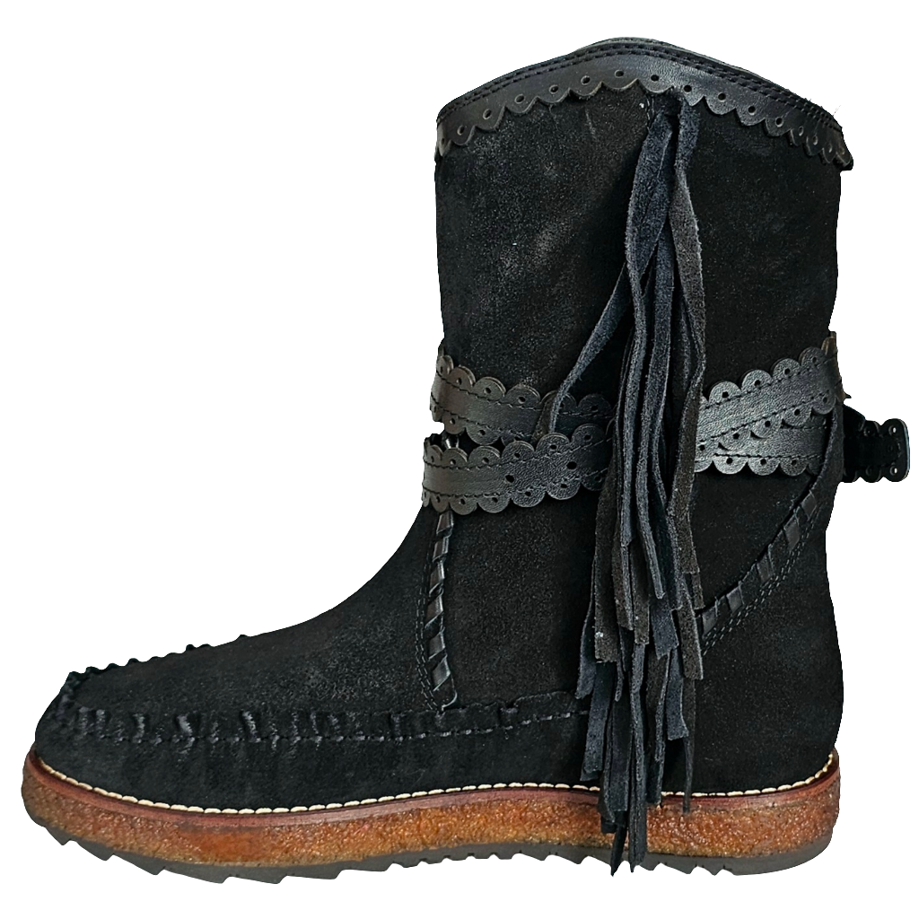 Ghete dama din piele naturala intoarsa, negru cu franjuri, colectia Toamna Iarna 2024, made in Italy.