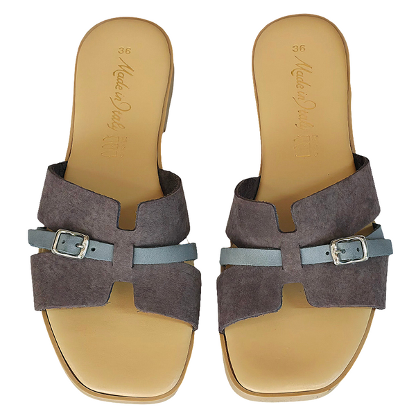 Papuci dama din piele naturala nabuk maro, cu detalii bleu, Made in Italy, colectia Vara 2025.