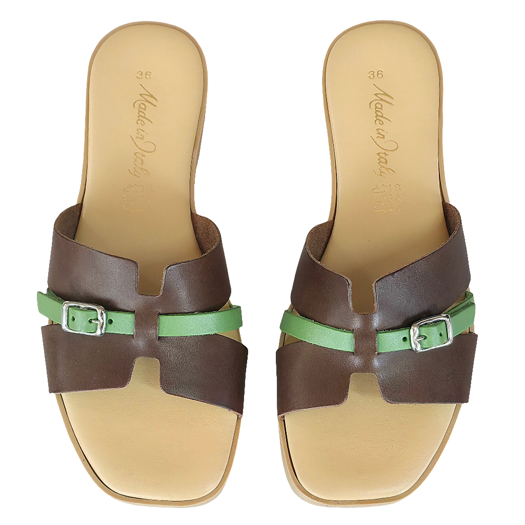Papuci dama din piele naturala maro, cu detalii verzi, Made in Italy, colectia Vara 2025, confortabili si eleganti