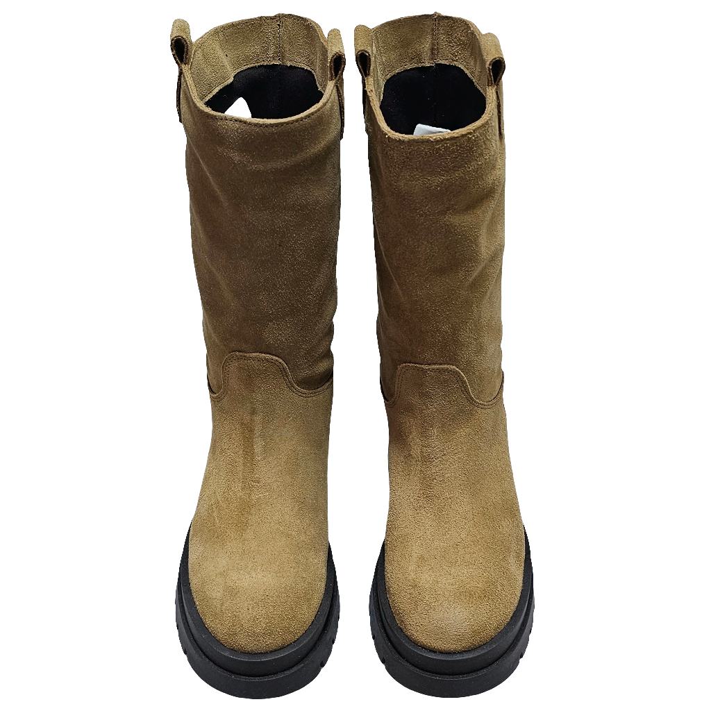 Cizme dama din piele naturala intoarsa taupe, cu toc de 5 cm, din colectia Toamna Iarna 2024, Made in Italy.