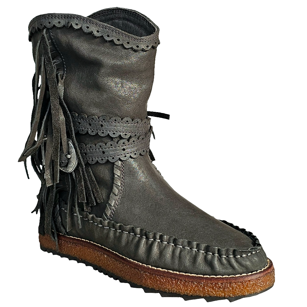 Ghete dama din piele naturala gri, model tubular cu franjuri, inaltime gheata 22 cm, Colectia Toamna Iarna 2024.