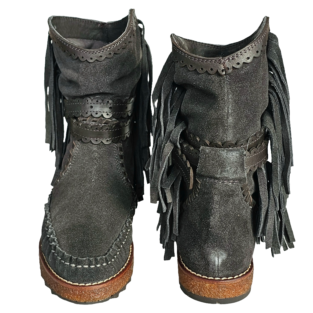 Ghete dama din piele naturala intoarsa gri cu franjuri, marca Rebecca White, colectia Toamna Iarna 2024