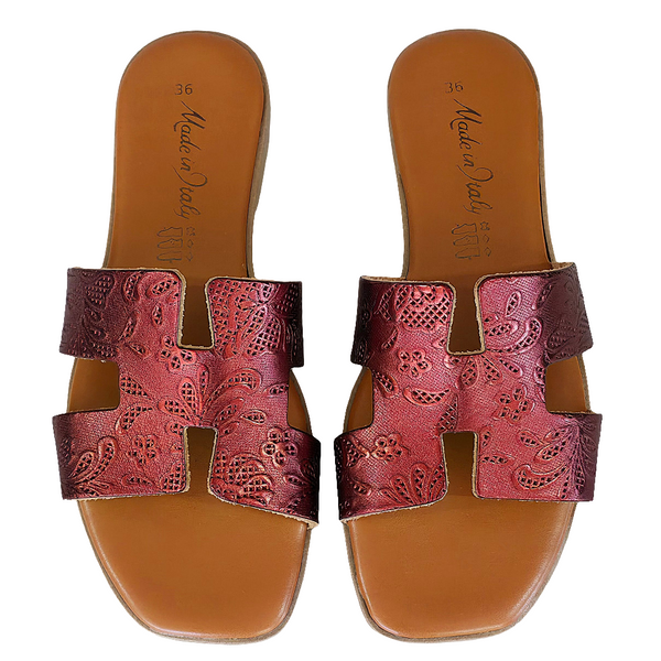 Papuci dama din piele naturala bordo, model elegant, Made in Italy, Colectia Vara 2025, confortabili pentru sezonul cald.