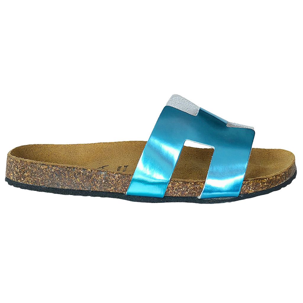 Papuci dama din piele naturala bleu sidef, Made in Italy, cu inaltime talpa de 2 cm, colectia Vara 2025.